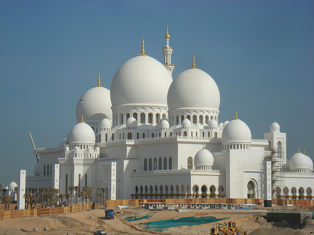 by fabio.apc on Flickr.Sheikh Zayed Bin Sultn Al Nahyan Mosque - Abu Dhabi, UAE.
