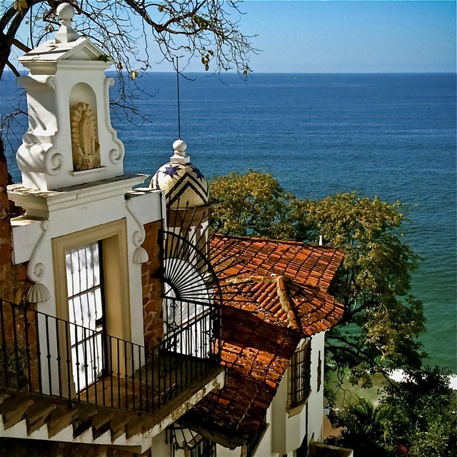 by uteart on Flickr.Amapas in Puerto Vallarta, a Mexican balneario resort city situated on the Pacific Ocean.