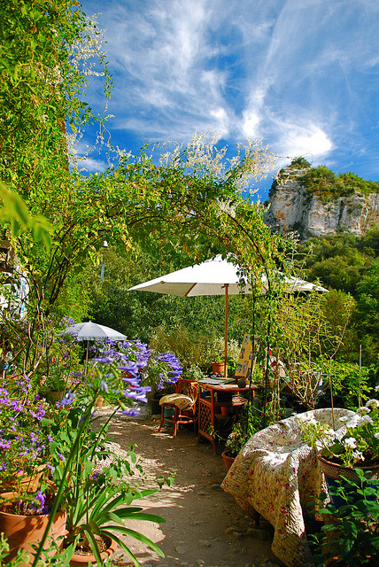 La terrasse en Provence, Luberon / France